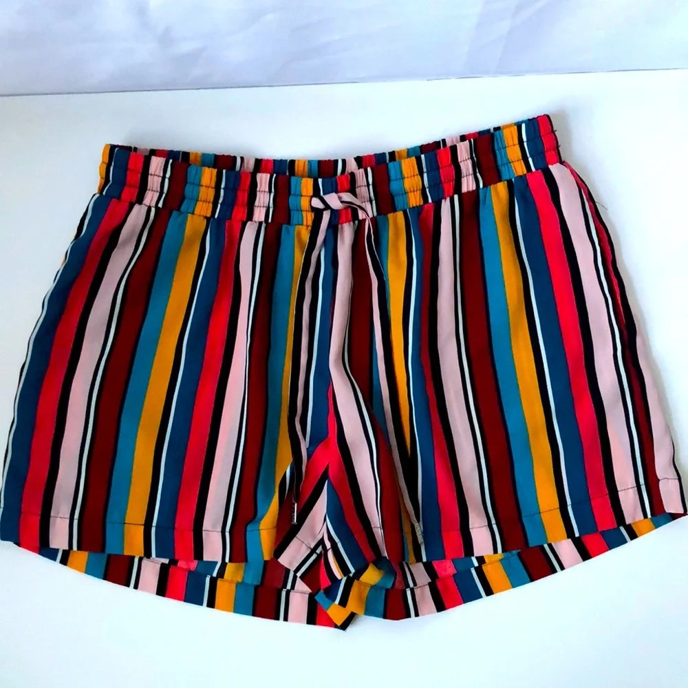Guess Striped Shorts Size M‎