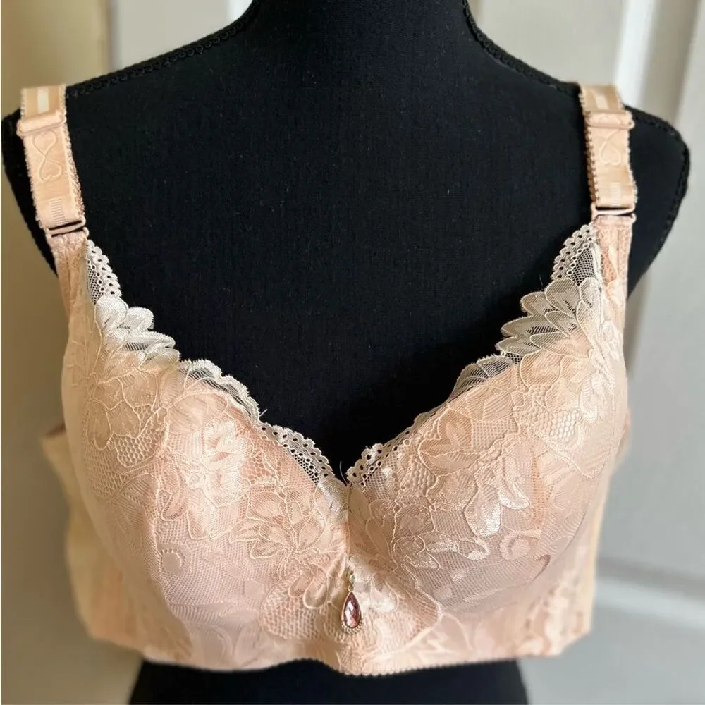 Lace Bra with Jewel Size 50/115