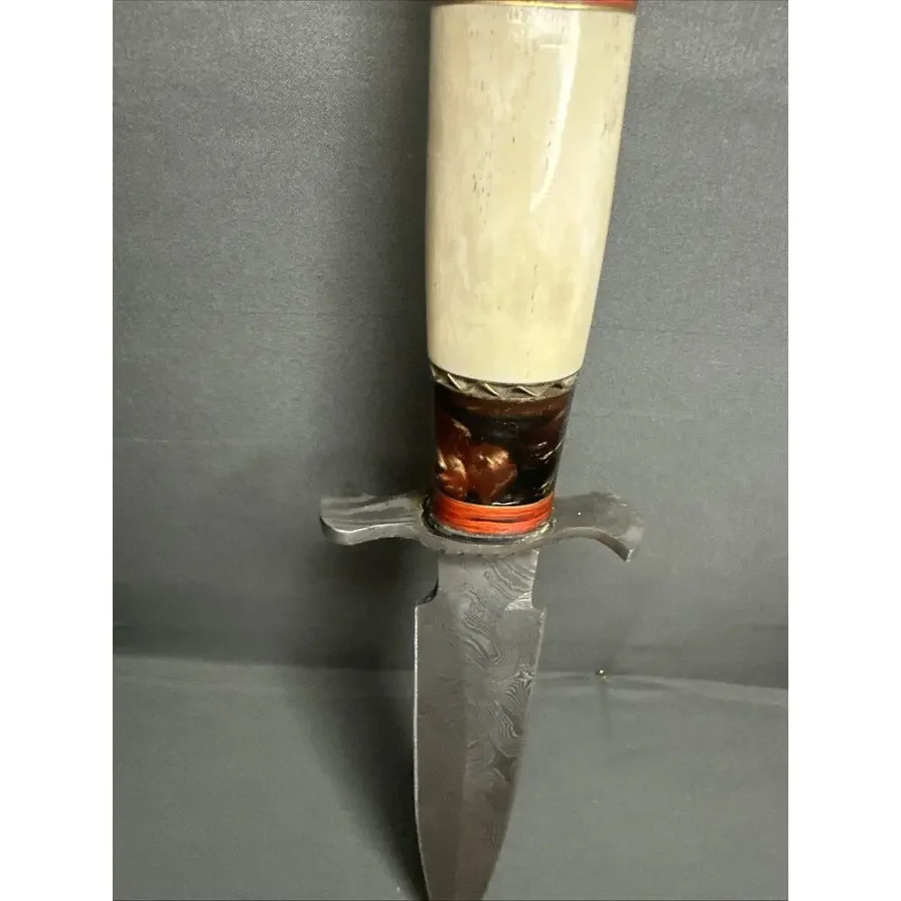 BEAUTIFUL CUSTOM DAMASCUS COLLECTIBLE DAGGER KNIFE MILITARY WORK + LEATHER SHEAT