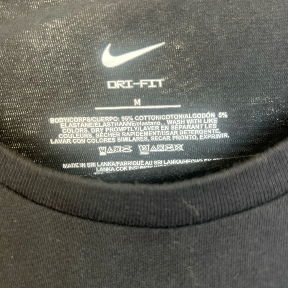 Nike women’s dry