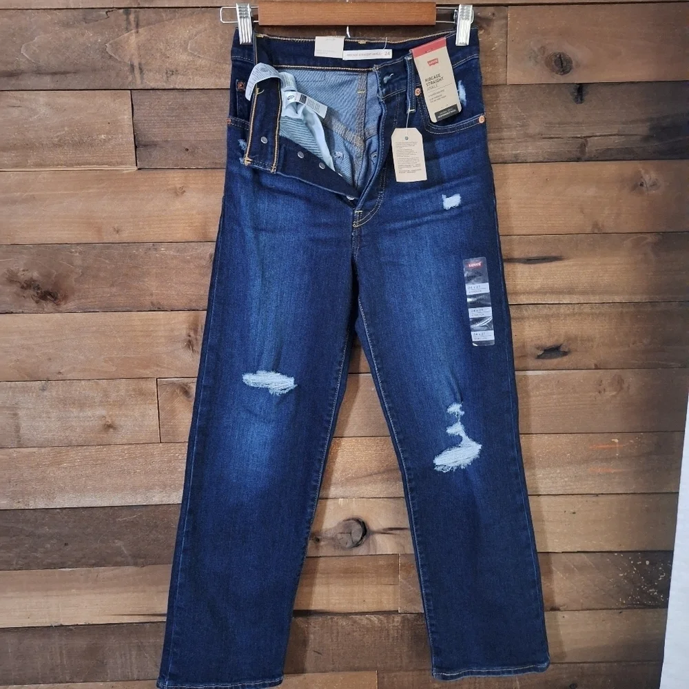Levis levi ribcage