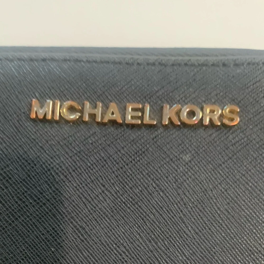 Michael Kors Black Zip-Around Wallet Leather Compartments