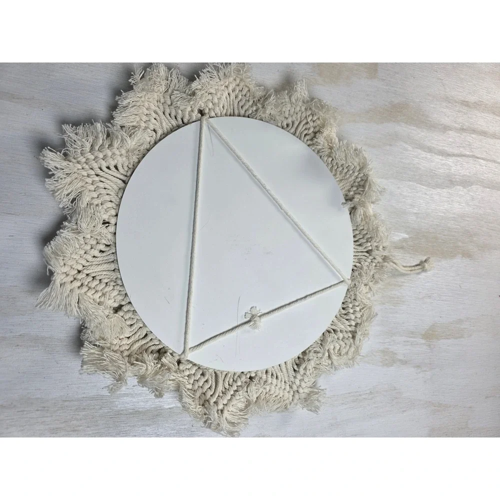 N/A space mirror