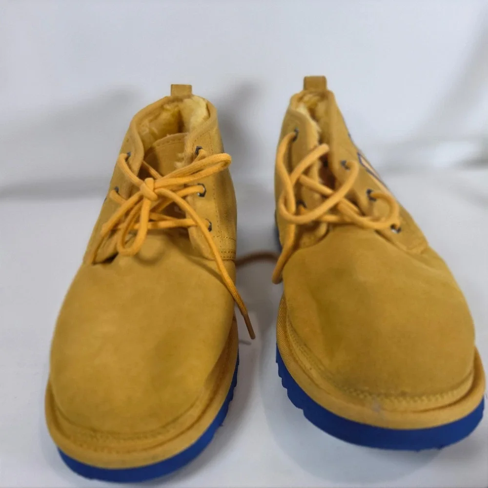 UGG neumel graphic