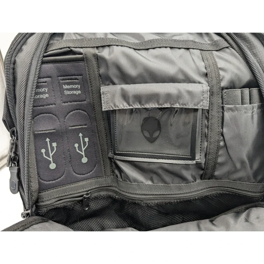 Alienware Mobile Edge ScanFast Gaming Laptop Backpack Black TSA Friendly