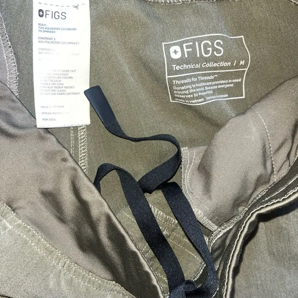 Figs Men's Axim Cargo Scrub Pants Heathered Olive size M
