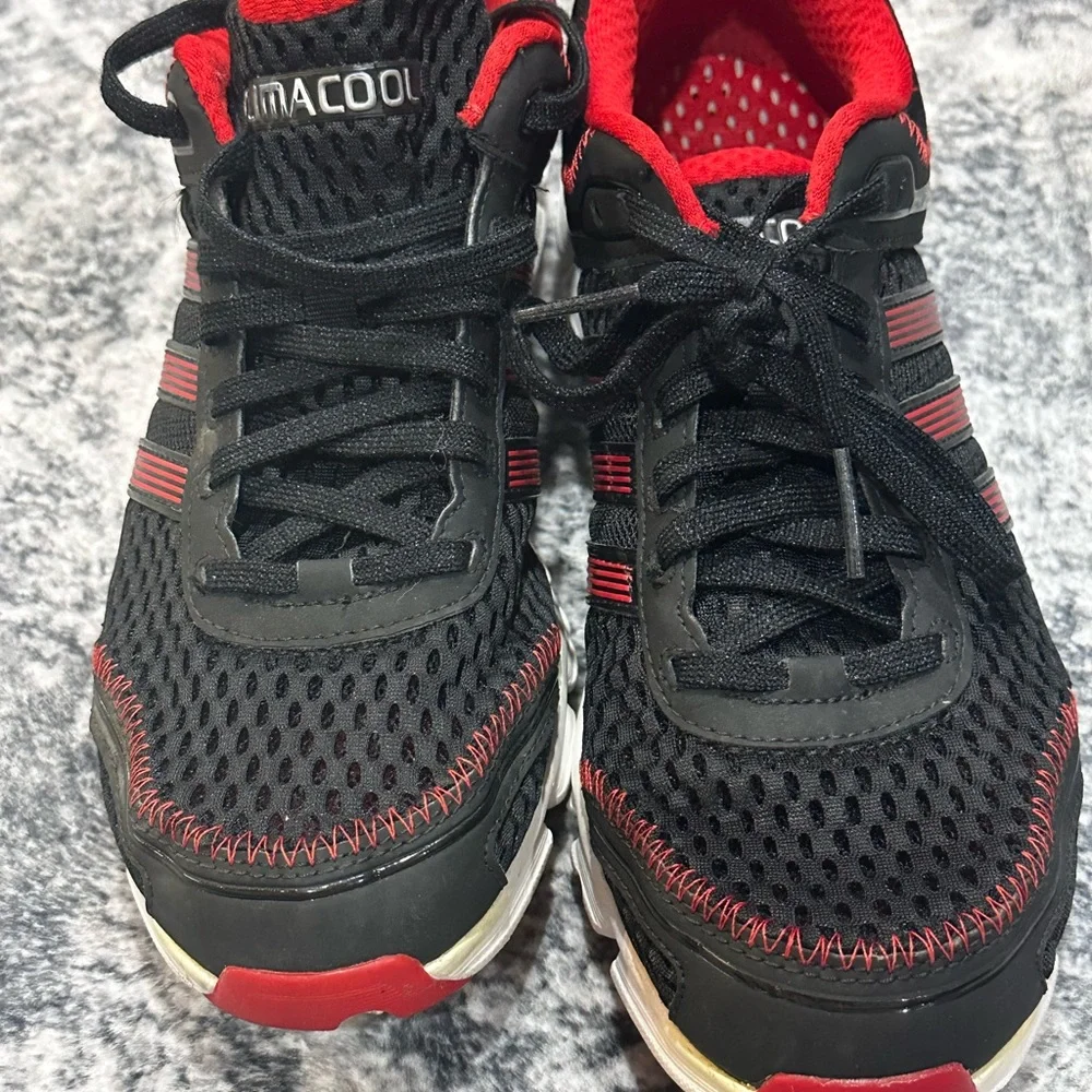 Climacool Adidas Men’s Sneakers Size 9 Black Red