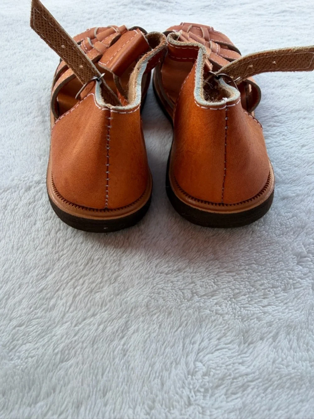 N/A handwoven leather