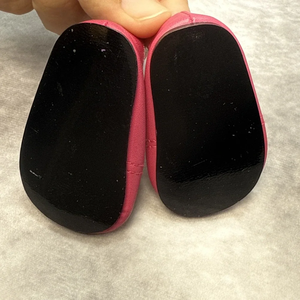 American Girl‎ Lot Shoes/Clothes Pink Flats Skate Socks Anywhere Boots *READ*