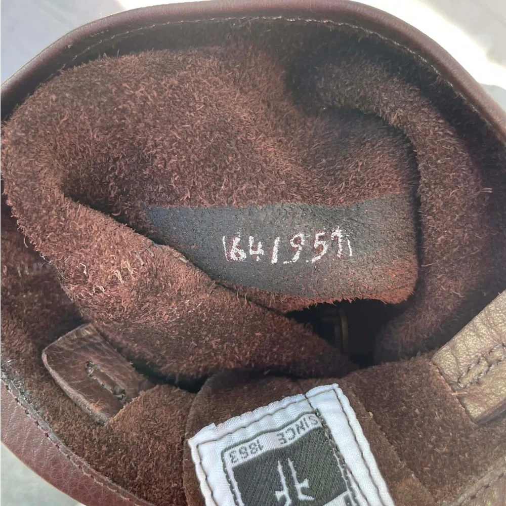 Frye classic harness