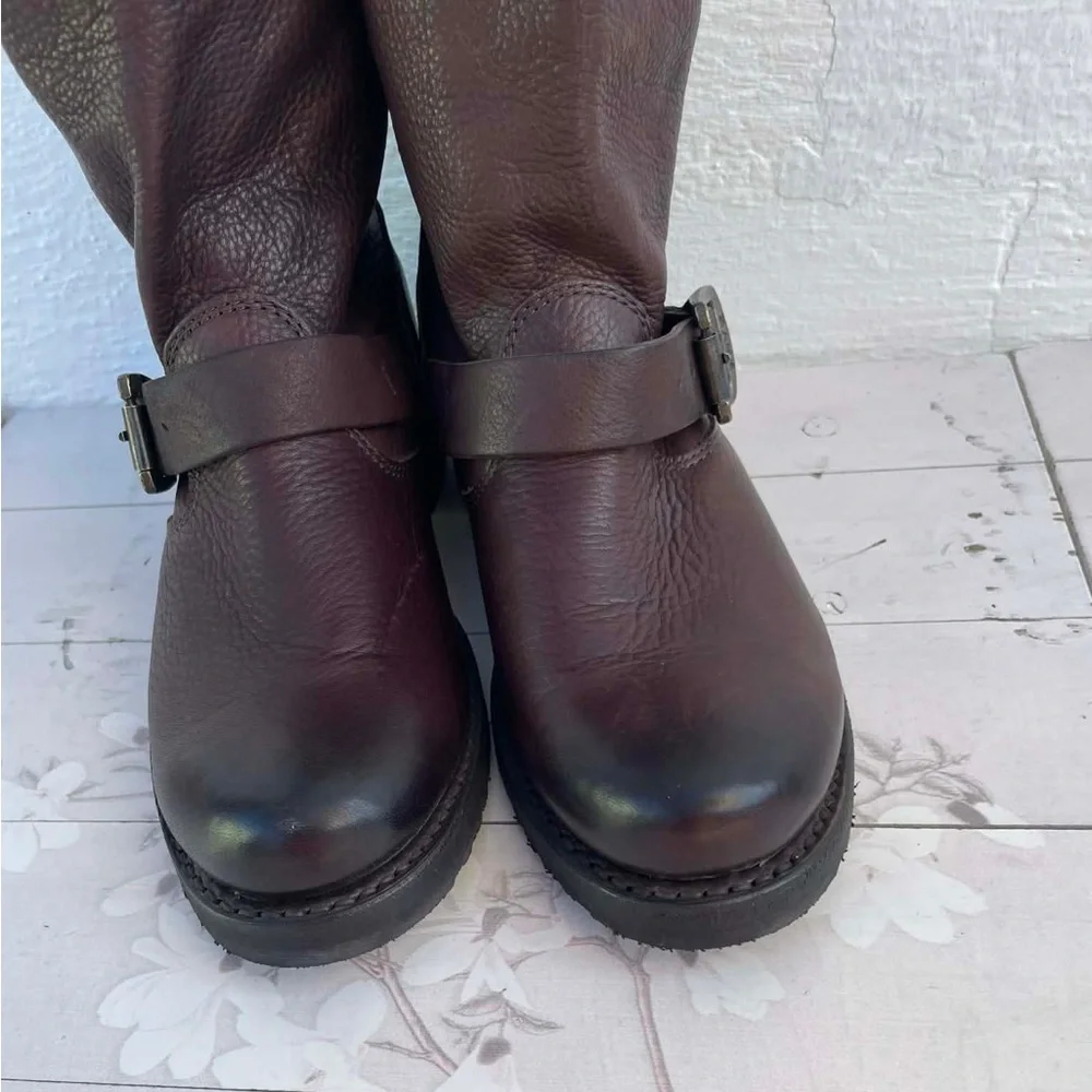Frye classic harness
