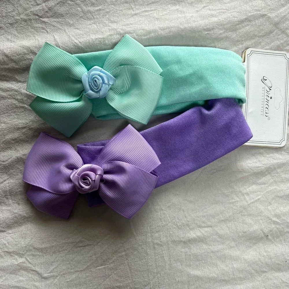 2 pair of socks and 2 head band for girls‎