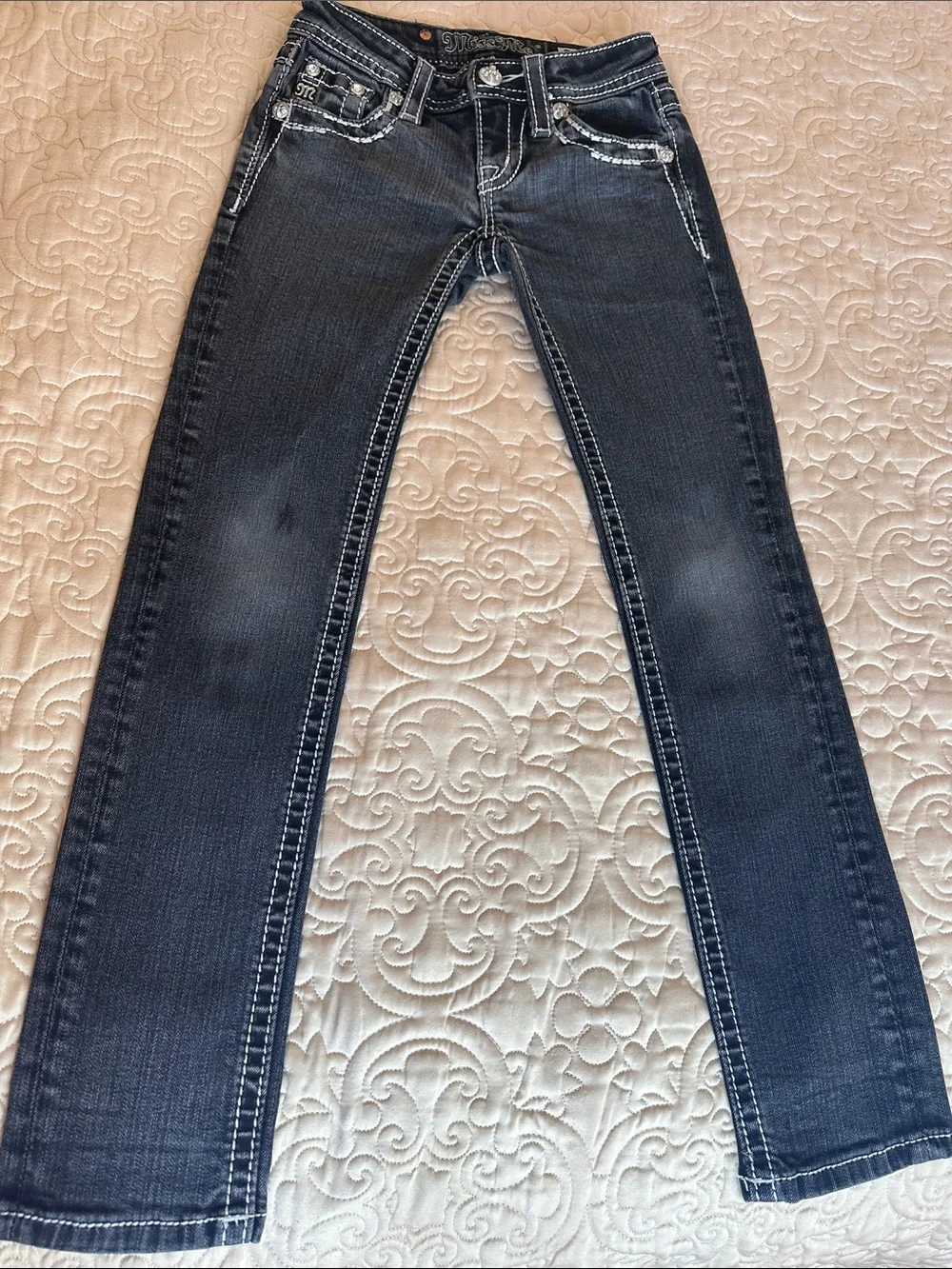 Miss Me Dark Jeans with White Contrast size 7 girls Stitching
