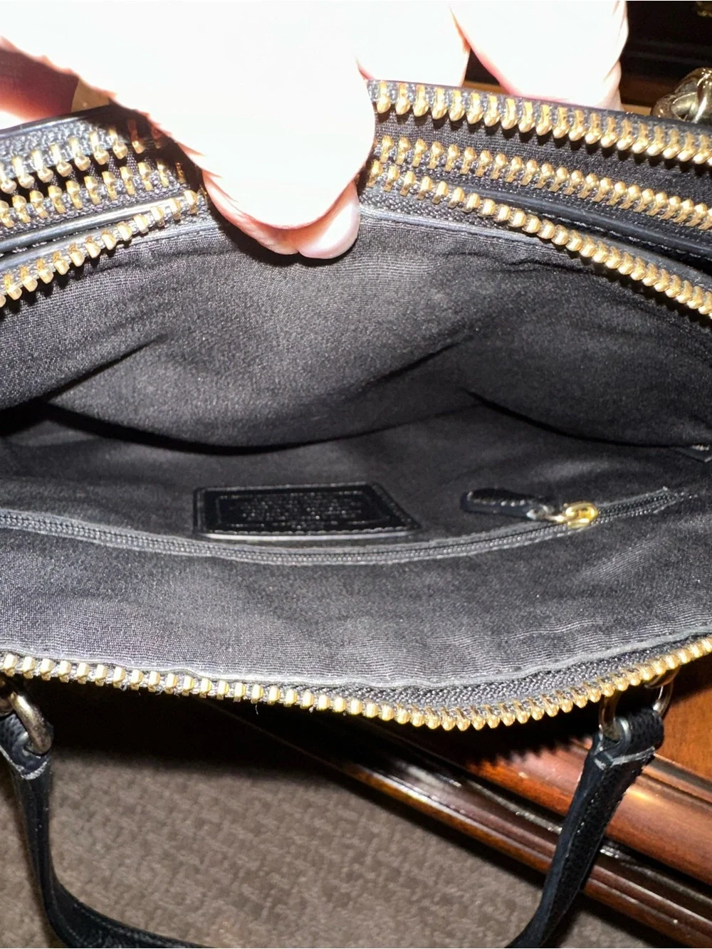 Coach Christie CarryAll Handbag in Black Pebble Grain Leather Double Zip Top EUC