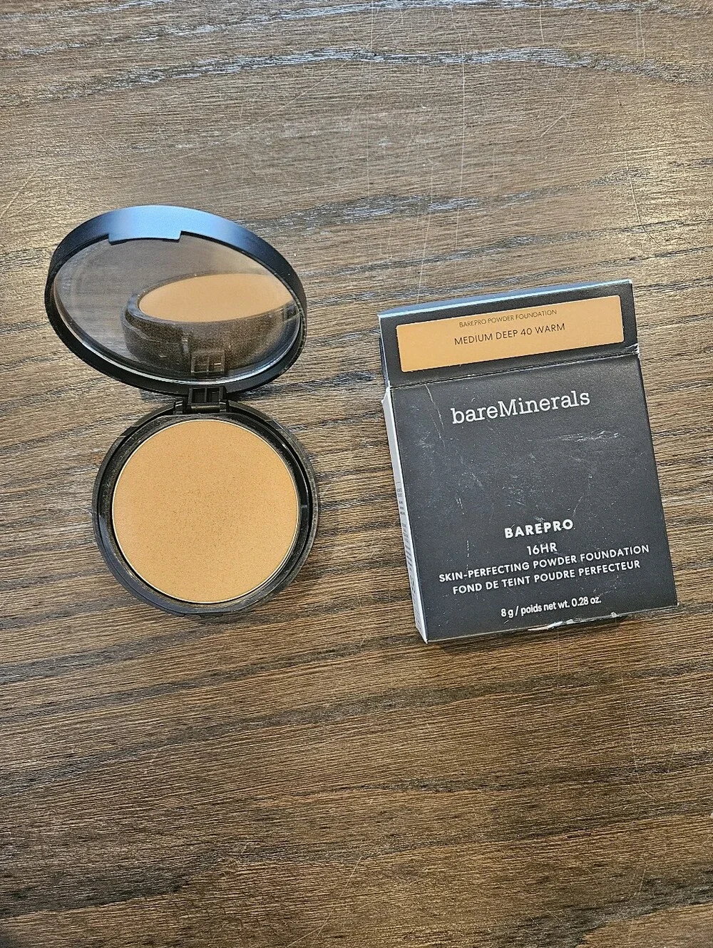 bareMinerals BAREPRO Powder Foundation - Medium Deep 40 Warm Tan