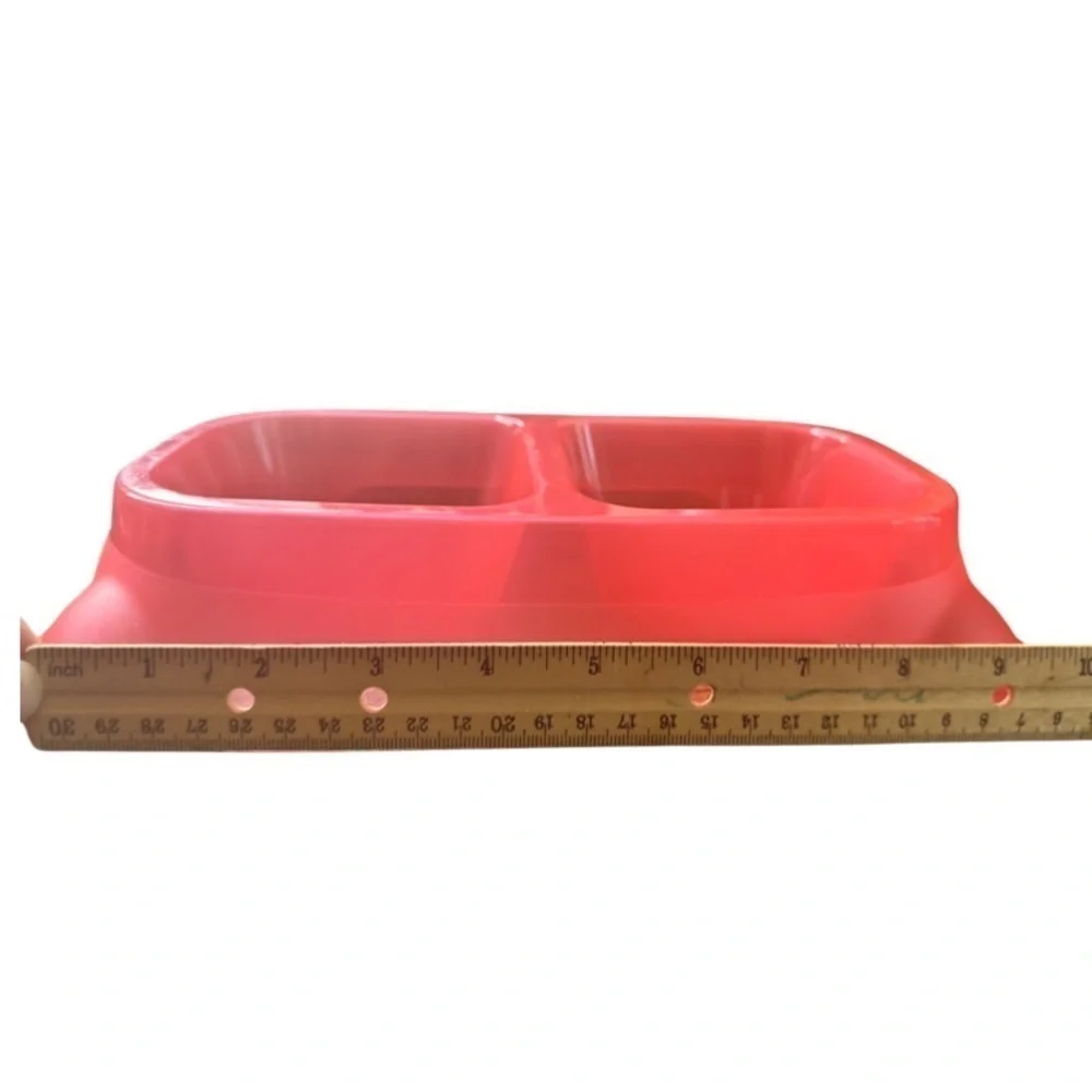 N/A pink plastic