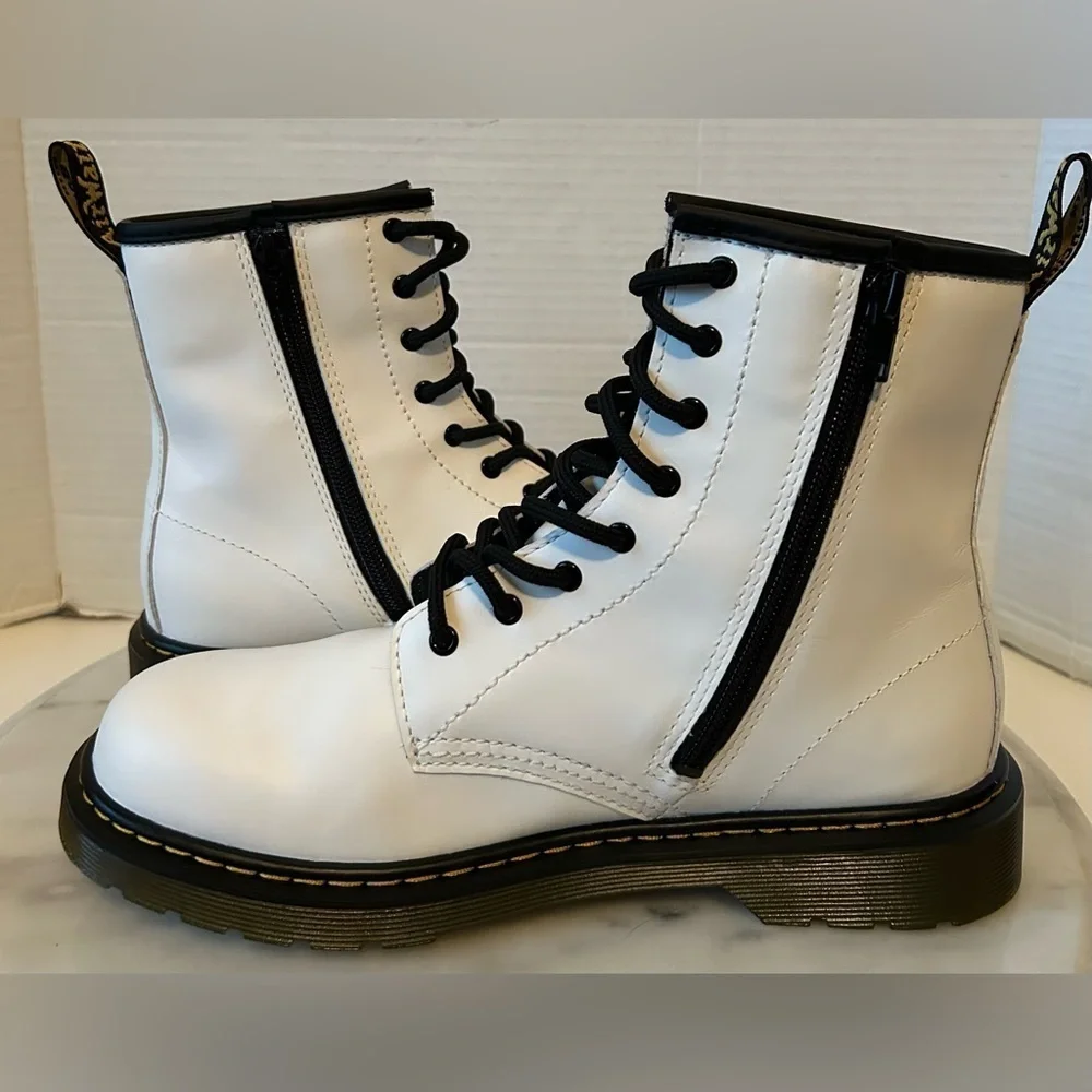 Dr. Martens nwot dr