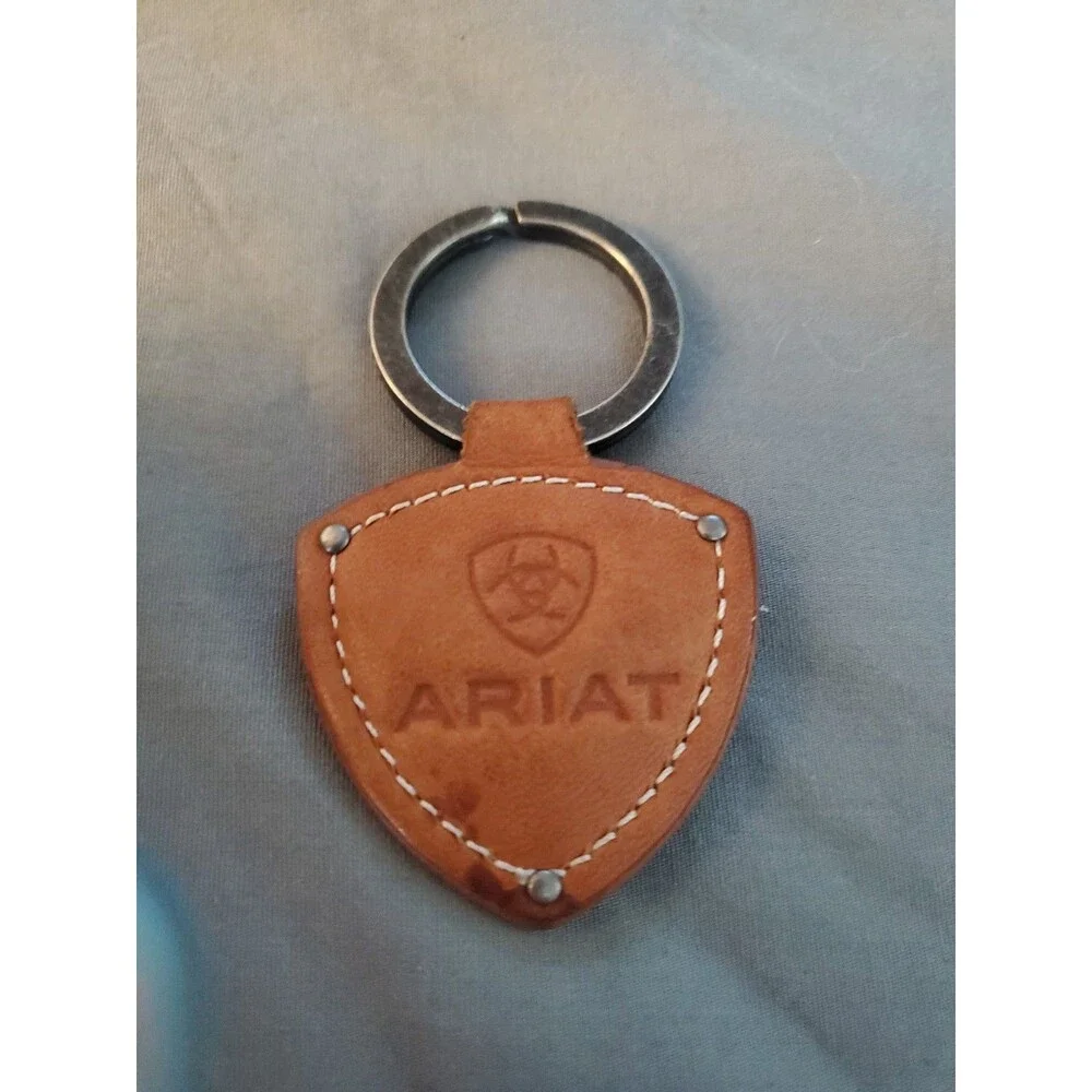Ariat Double Sided Brown Leather Key Ring Keychain Embossed Logo 3” Cowboy Gift