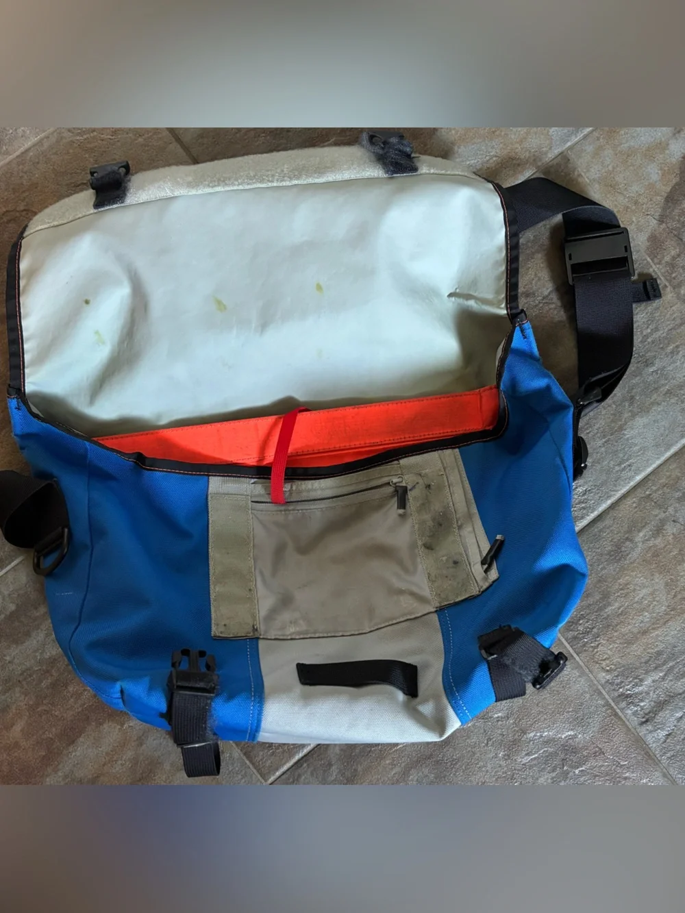 Blue and White Men's Messenger Bag - Timbuk 2