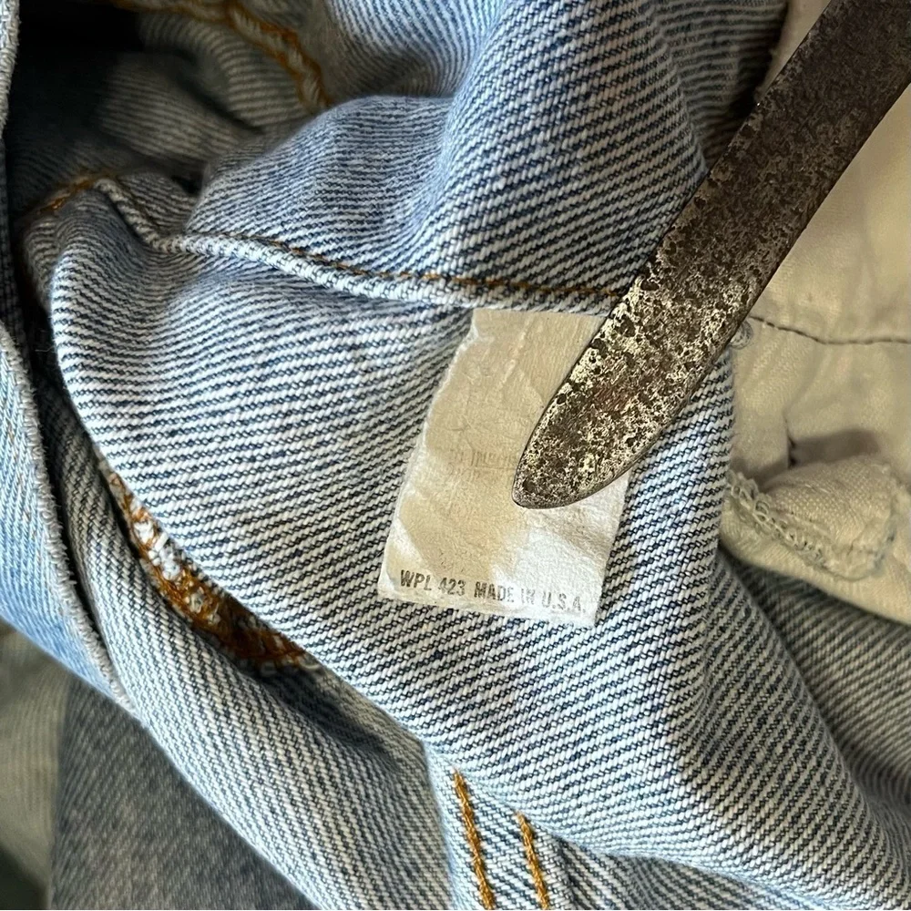 Levis levi type
