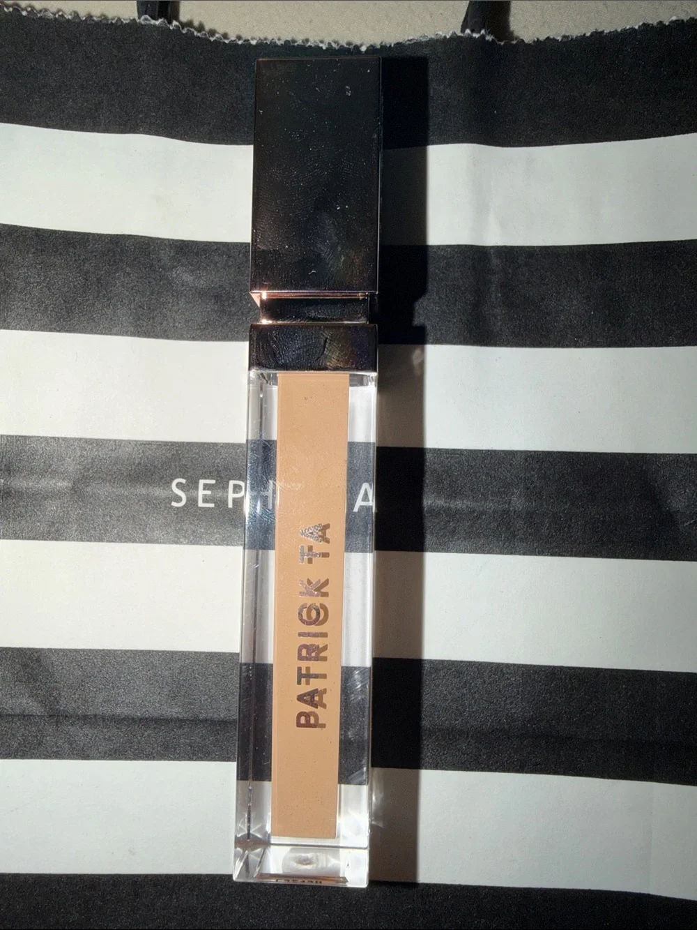 Patrick Ta Cream Concealer - Light Golden 3 - light with golden undertones