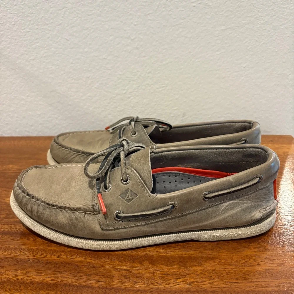 Sperry these boat