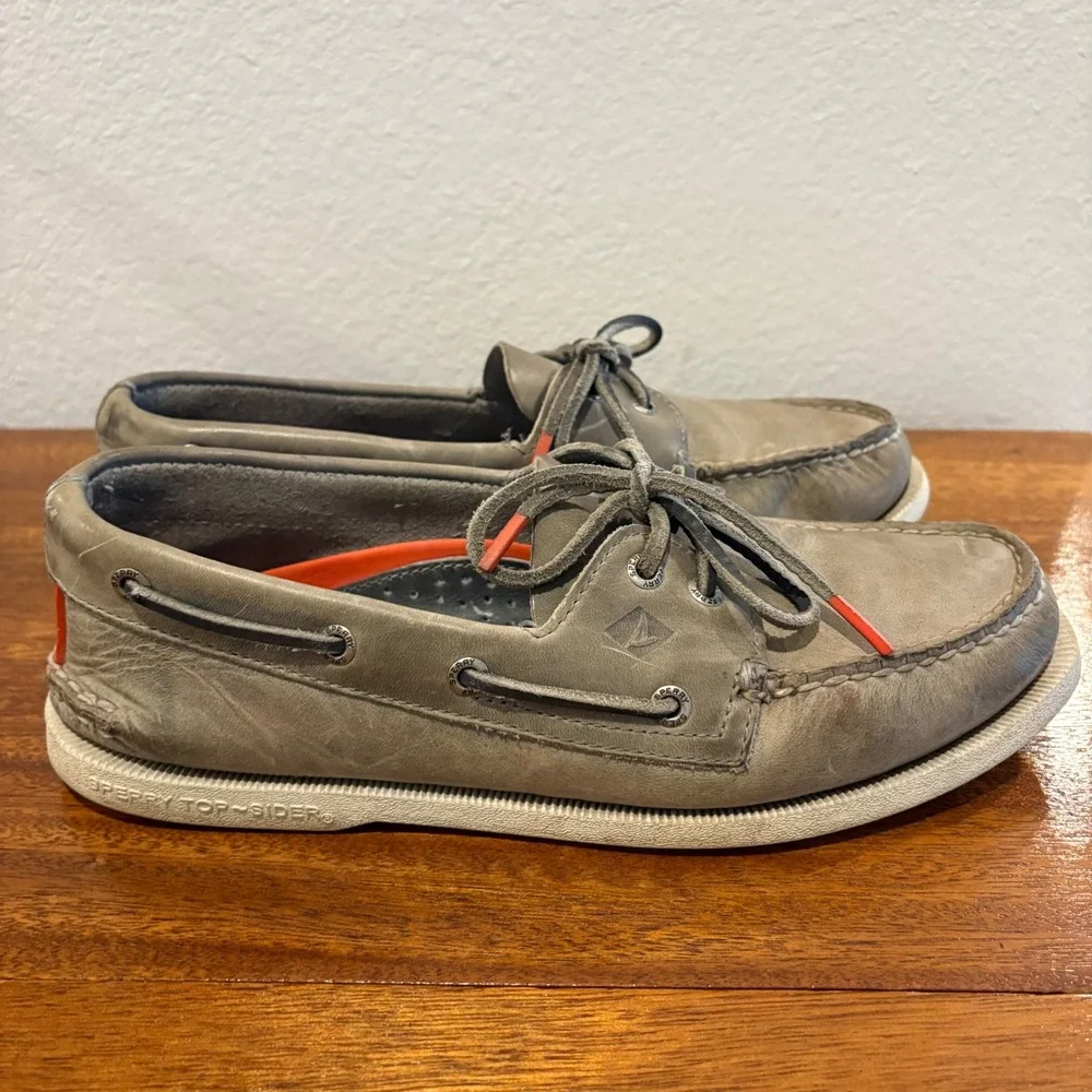 Sperry these boat
