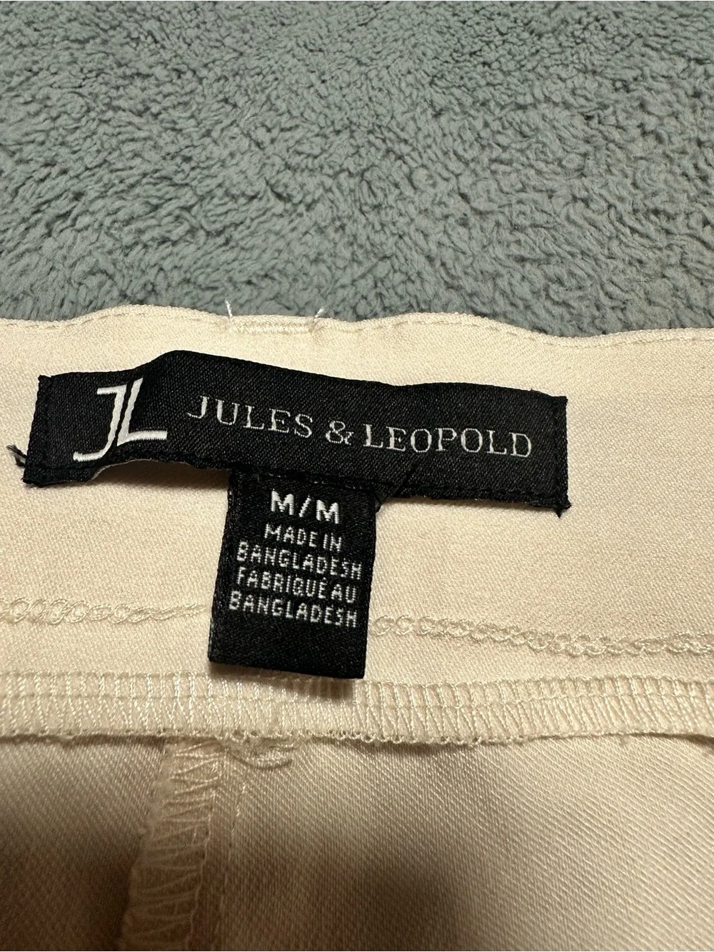 Jules & Leopold clean straight