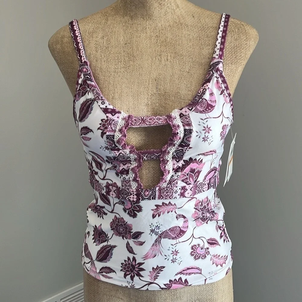 BECCA small new