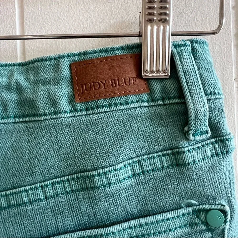 Judy Blue great preloved