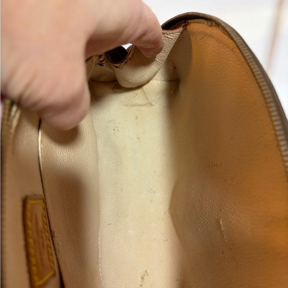 Louis Vuitton chic louis
