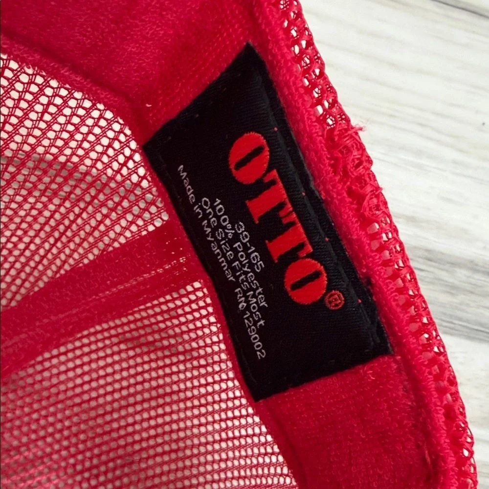 OTTO stylish red
