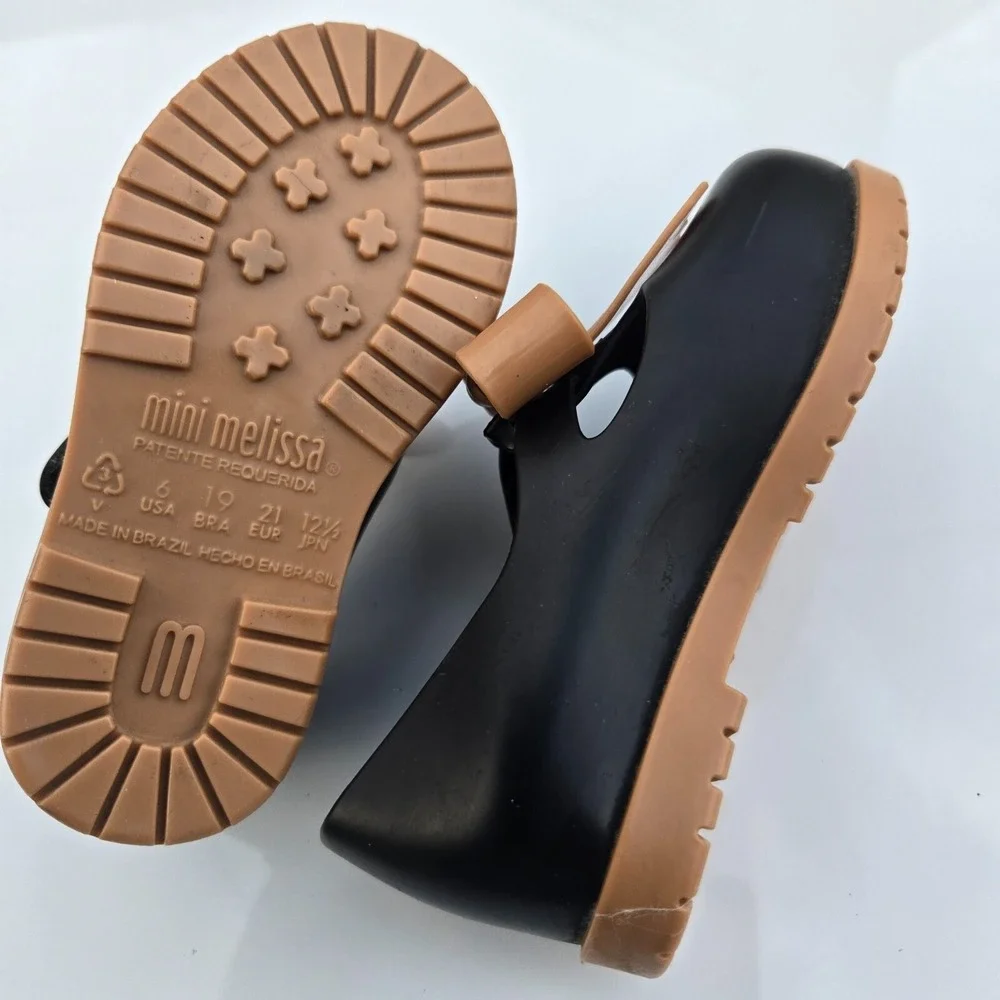 Mini Melissa questions preowned within