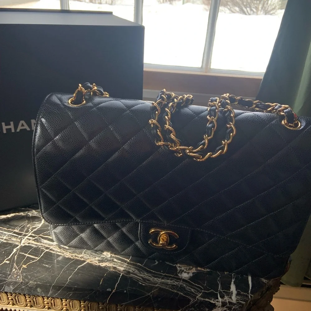 Classic Caviar black Chanel jumbo double flap‎ bag