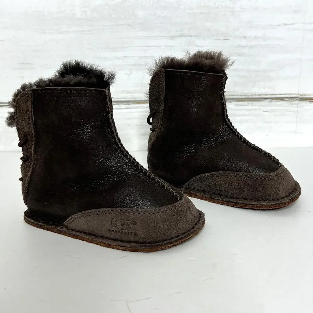 UGG Baby Boo Booties Size 4/5 Brown Leather Crib Shoes Style 1979