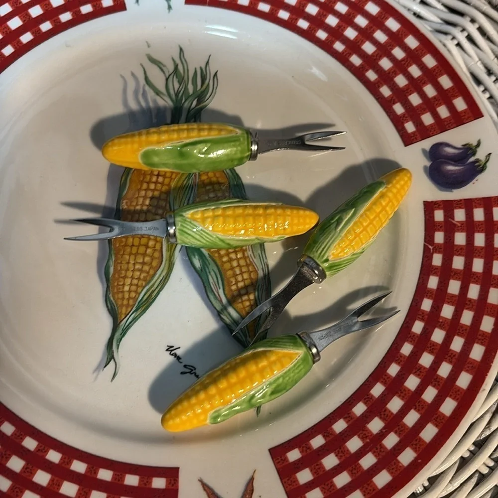 Tabletops Unlimited plate vintage
