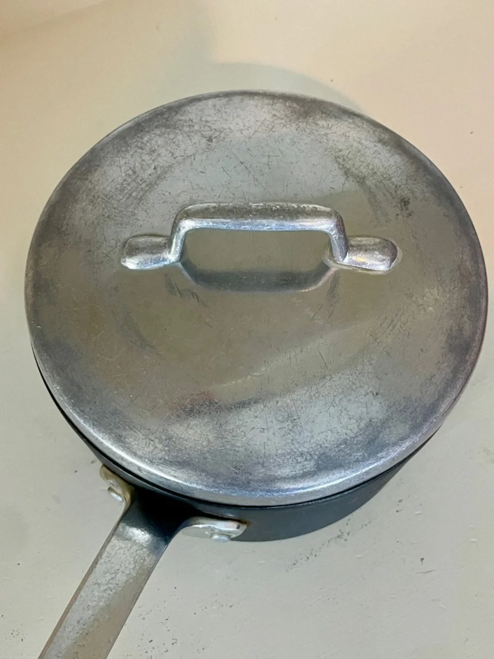 MAGNALITE GHC Anodized Aluminum 2 Quart / 2 Liter Saucepan Pot with Lid USA