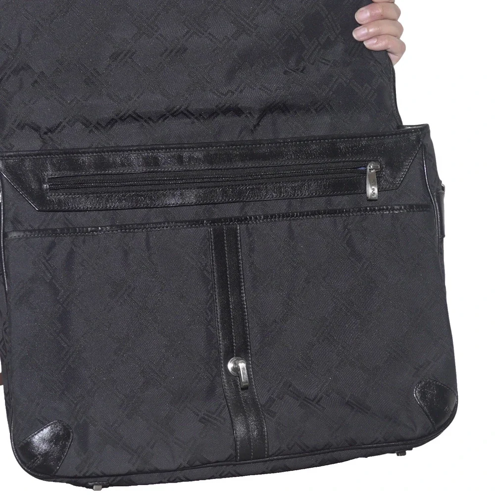 Tumi Signature Briefcase Laptop Bag Black No Strap Monogram No. 7611312504000000