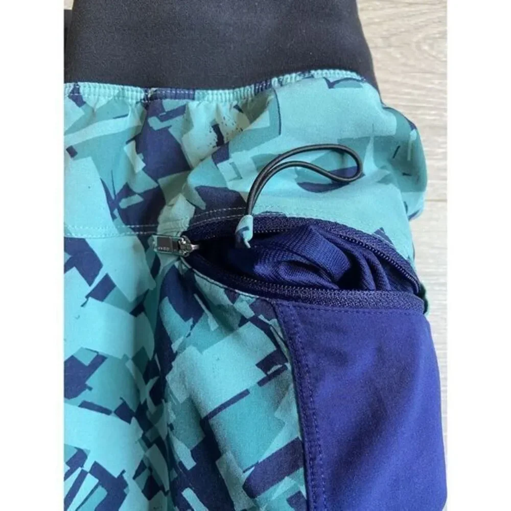 Lululemon THE Short Mens Large‎ Blue Digital Camo Active Workout Athleisure Gym