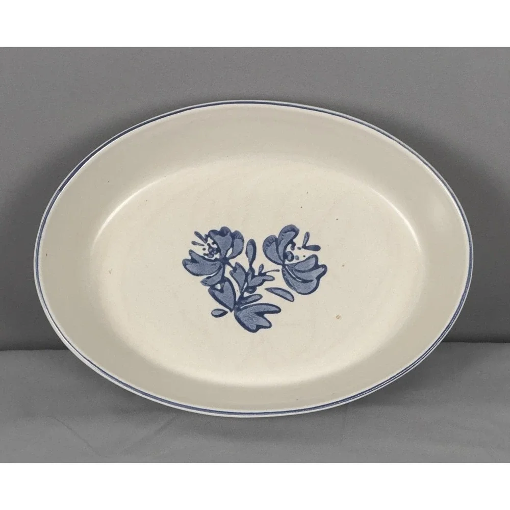 Pfaltzgraff Yorktowne #241‎ Oval Baking Serving Casserole 10