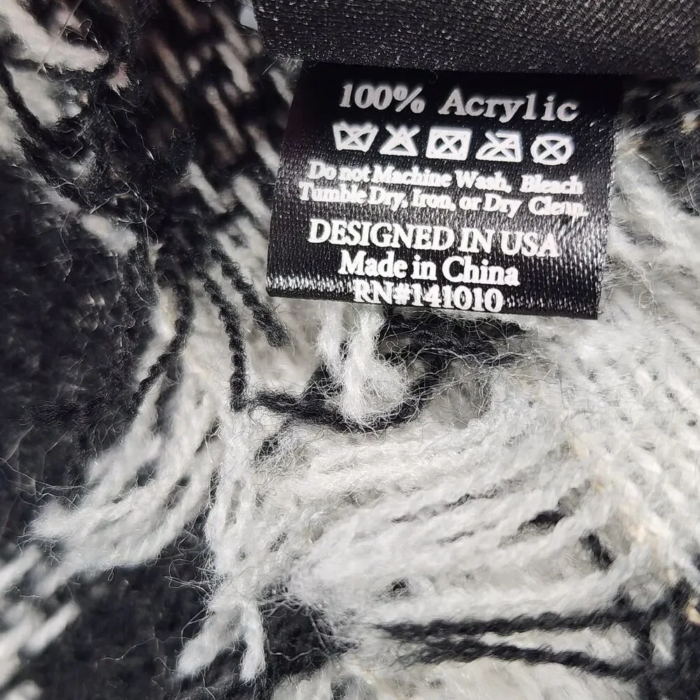 Unbranded black white