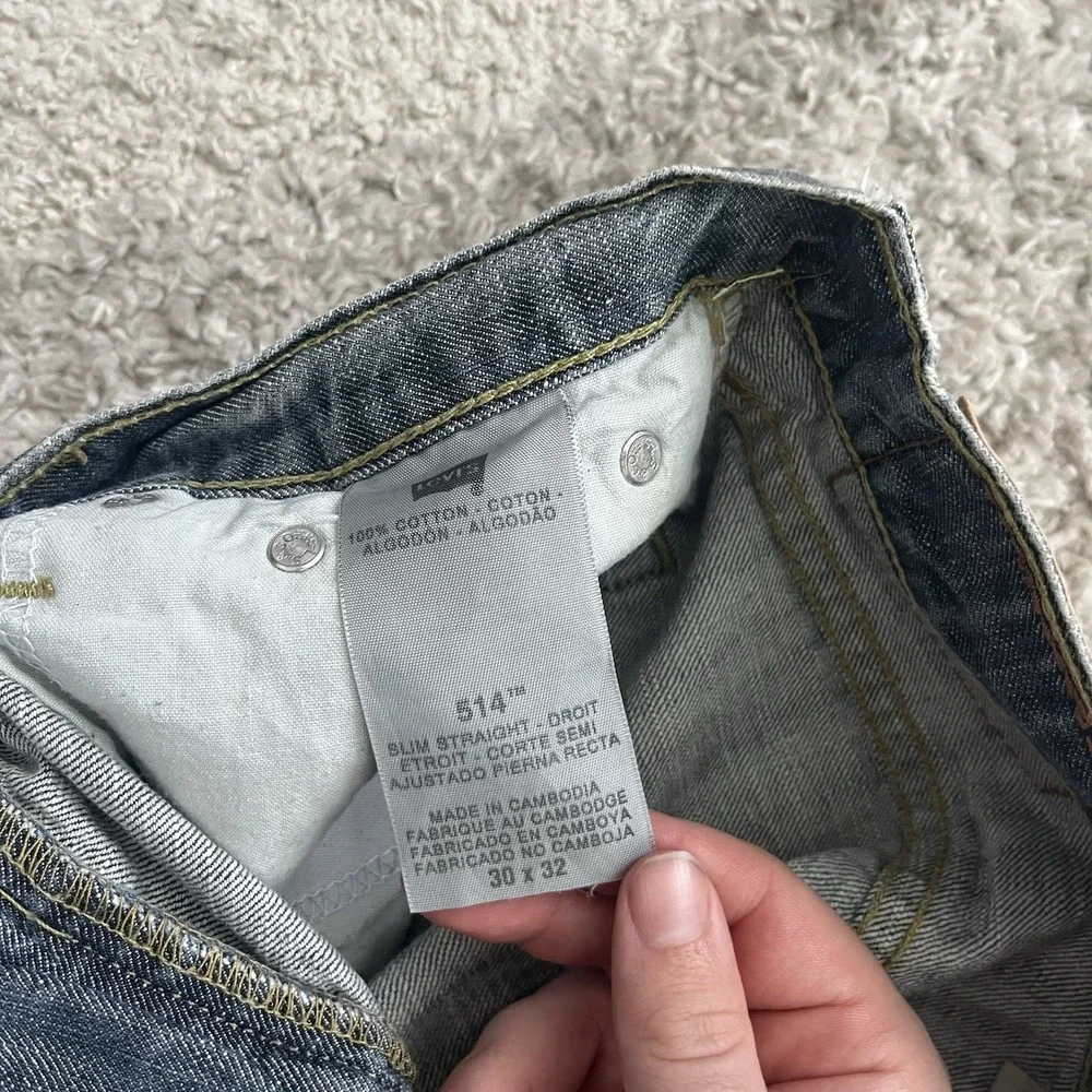 Levis 514 Jeans 30x32 Blue Straight Leg Slim‎ Fit Med Wash Distressed Grunge