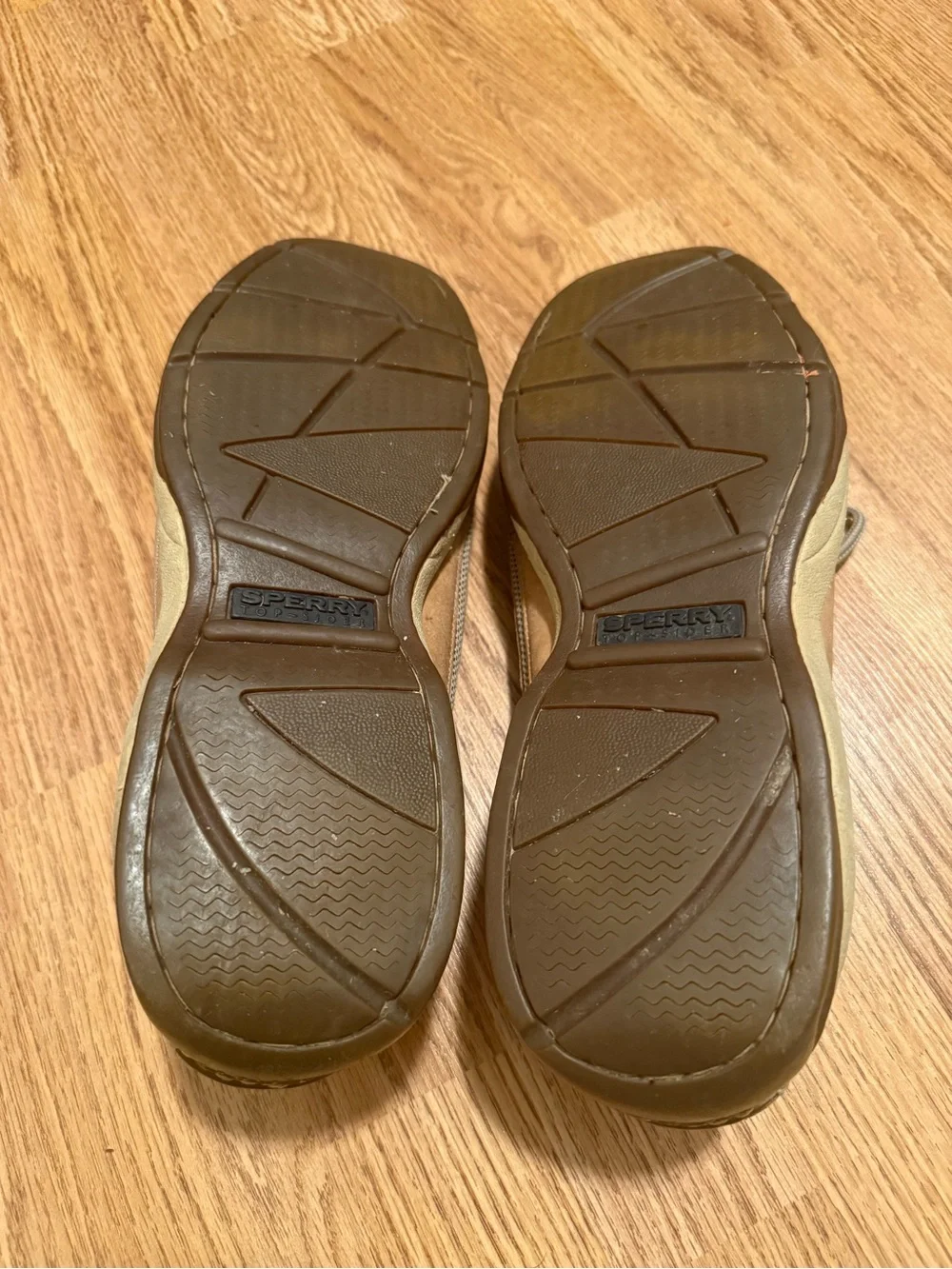 Sperry leather upper