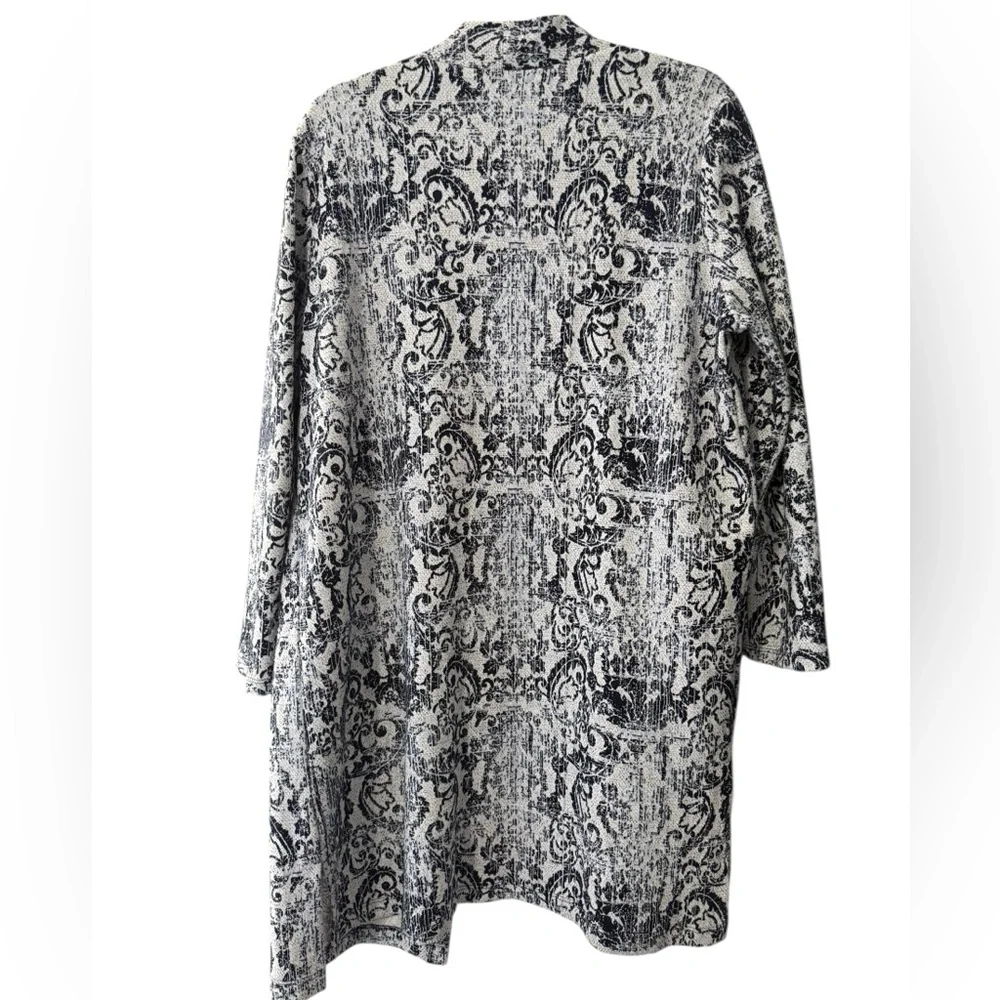 CLARA SUNWOO chic comfortable