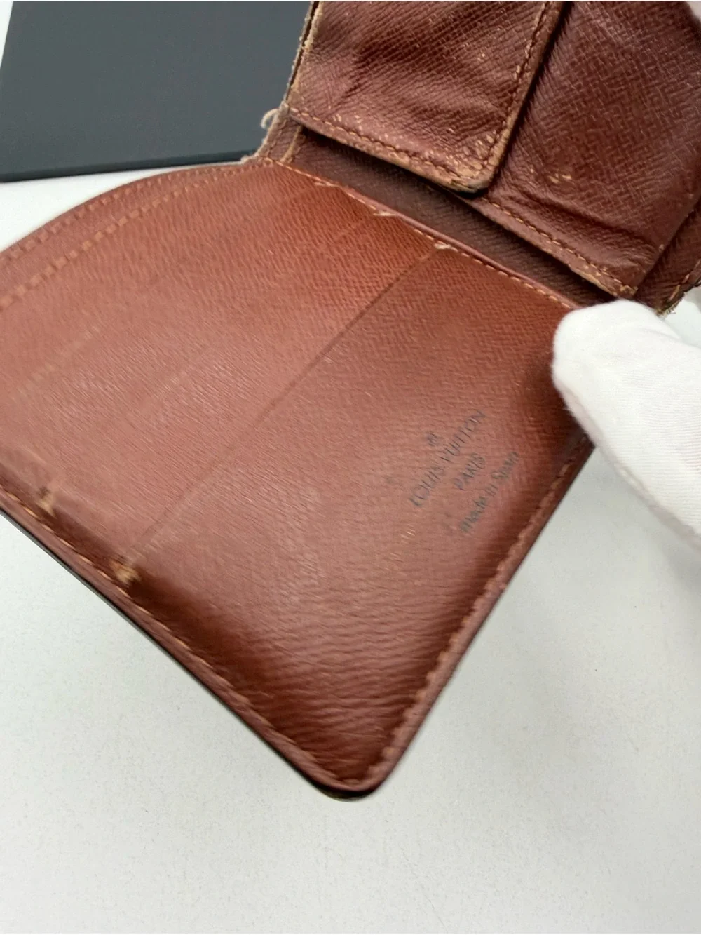 Louis Vuitton authenticity guaranteed
