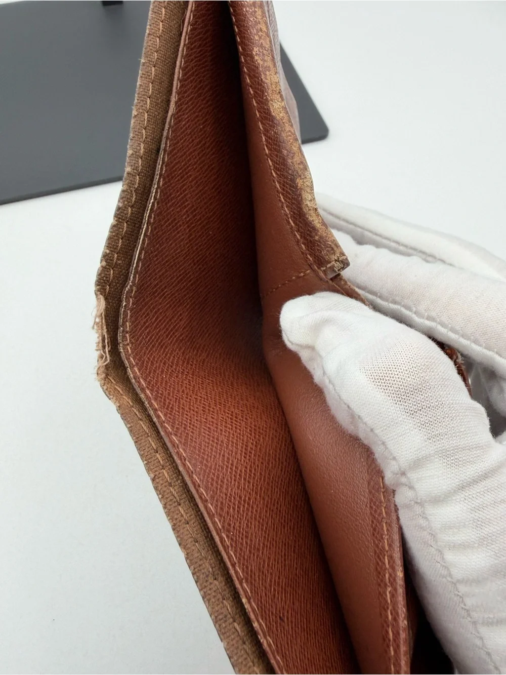 Louis Vuitton authenticity guaranteed