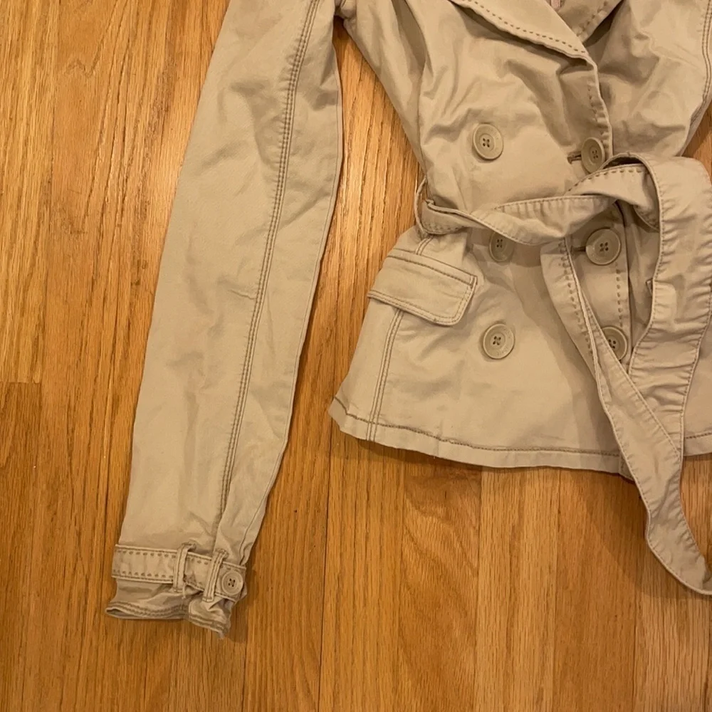 Abercrombie kids tan pea coat / trench coat