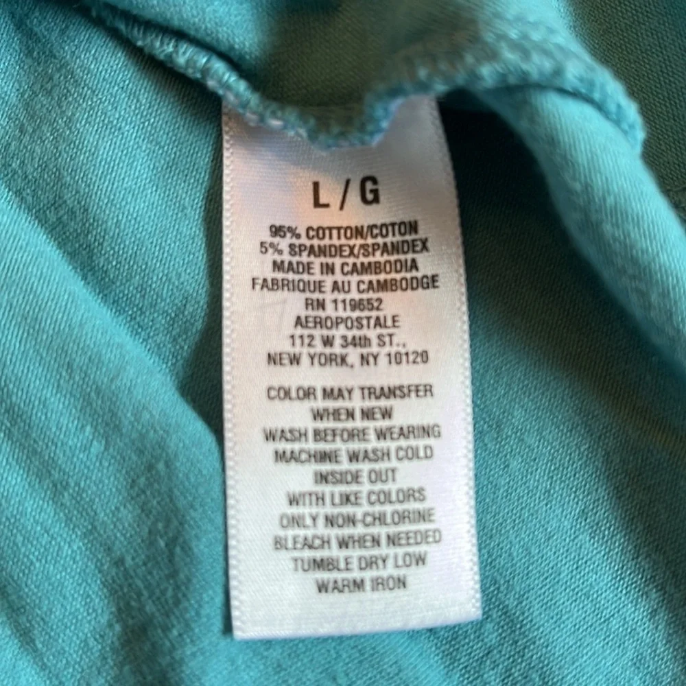 Aeropostale teal neck
