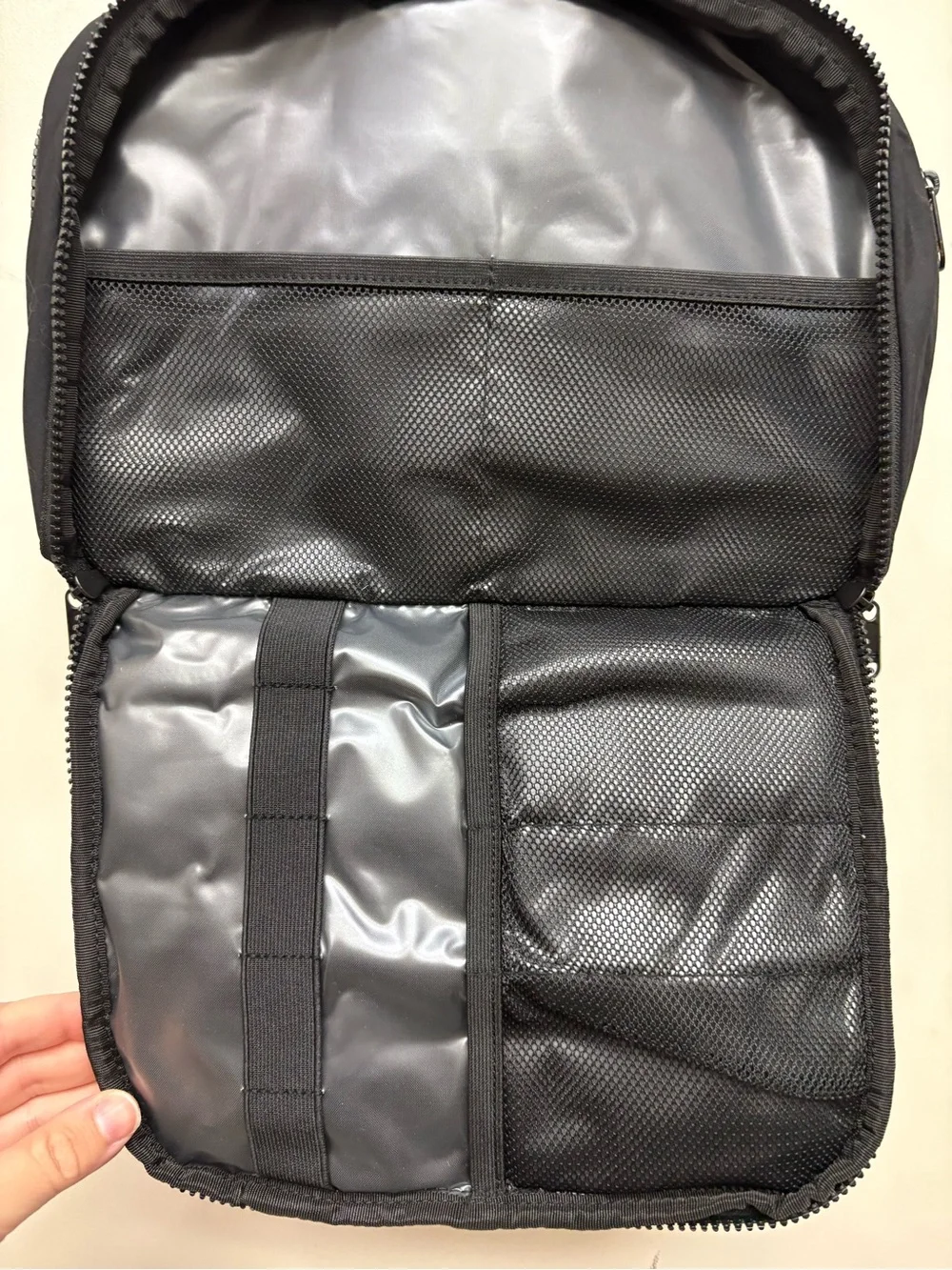 Bagsmart puffy toiletry