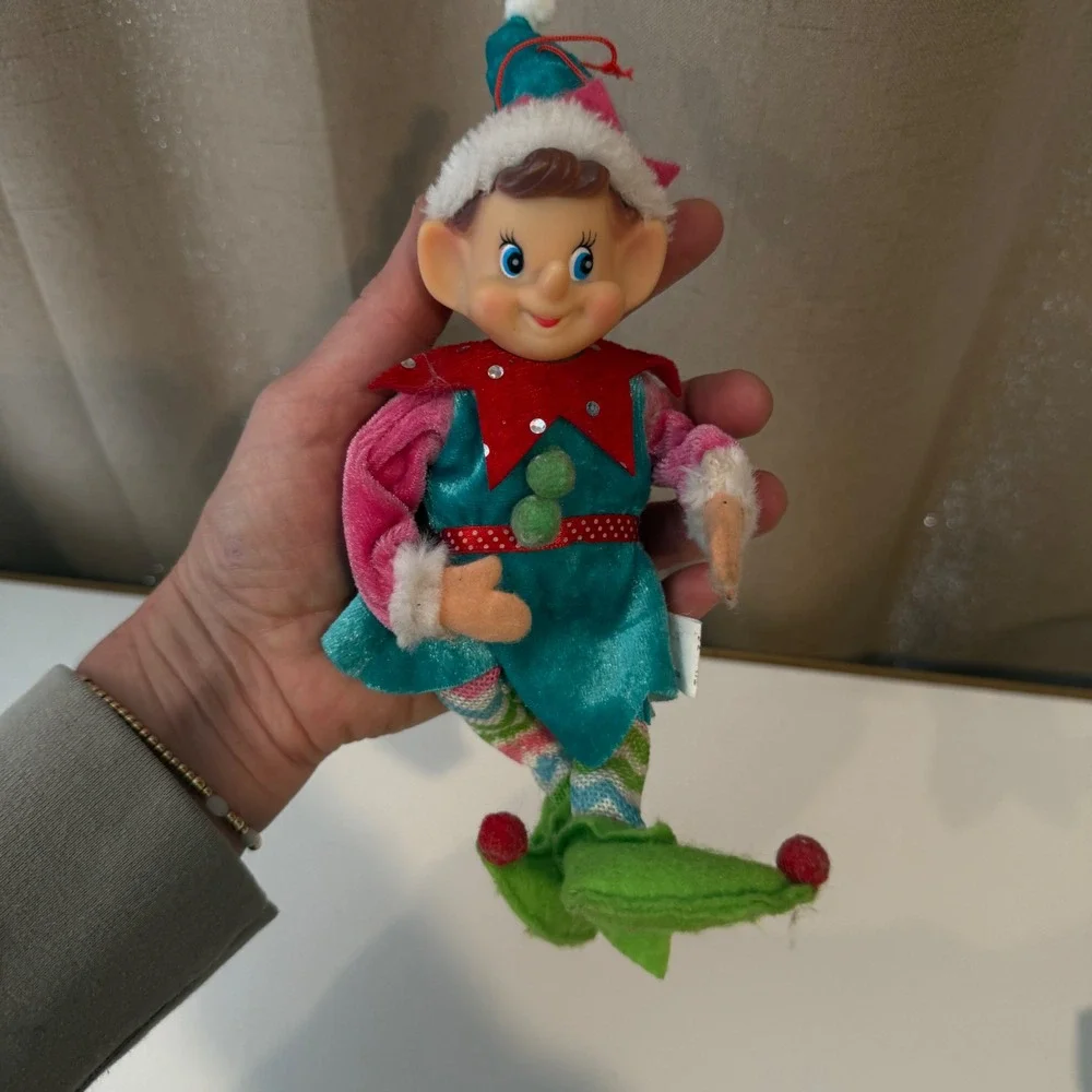 N/A christmas elf